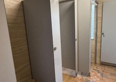 Vista del interior del Albergue para peregrinos Pasiño a Pasiño en Portomarín